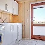 5 Star Holiday Home In Hjorring イェリング