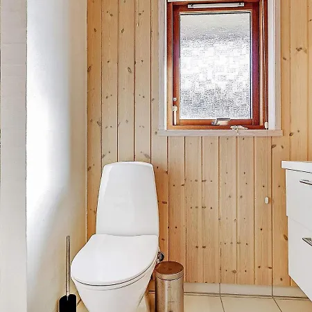 8 Person In Hj Rring Holiday home *