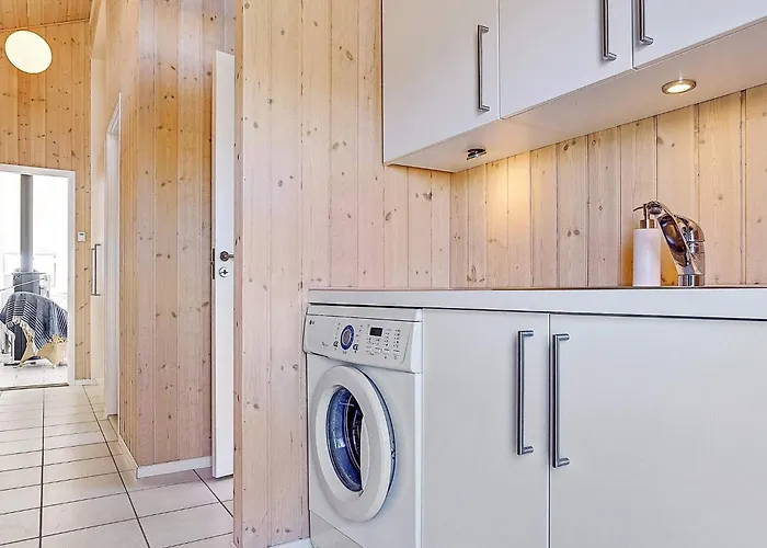 8 Person In بيت للعطل Hjørring